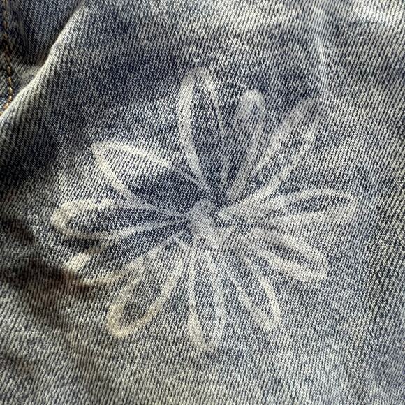 Wild Fable Women's Highest Rise Extreme Flare Jeans Daisy Floral Frayed Hem 00 - Picture 5 of 10